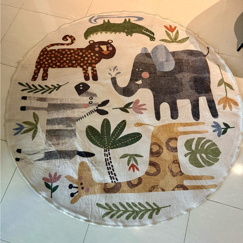 Ruggable Jungle Safari Rug + Pad – 6' Round